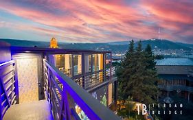 Terra Bridge Otel